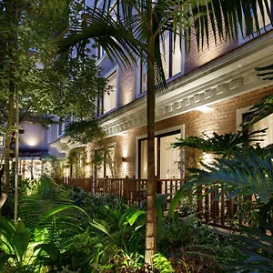 4* Hotel Thrive, A Tropical Courtyard