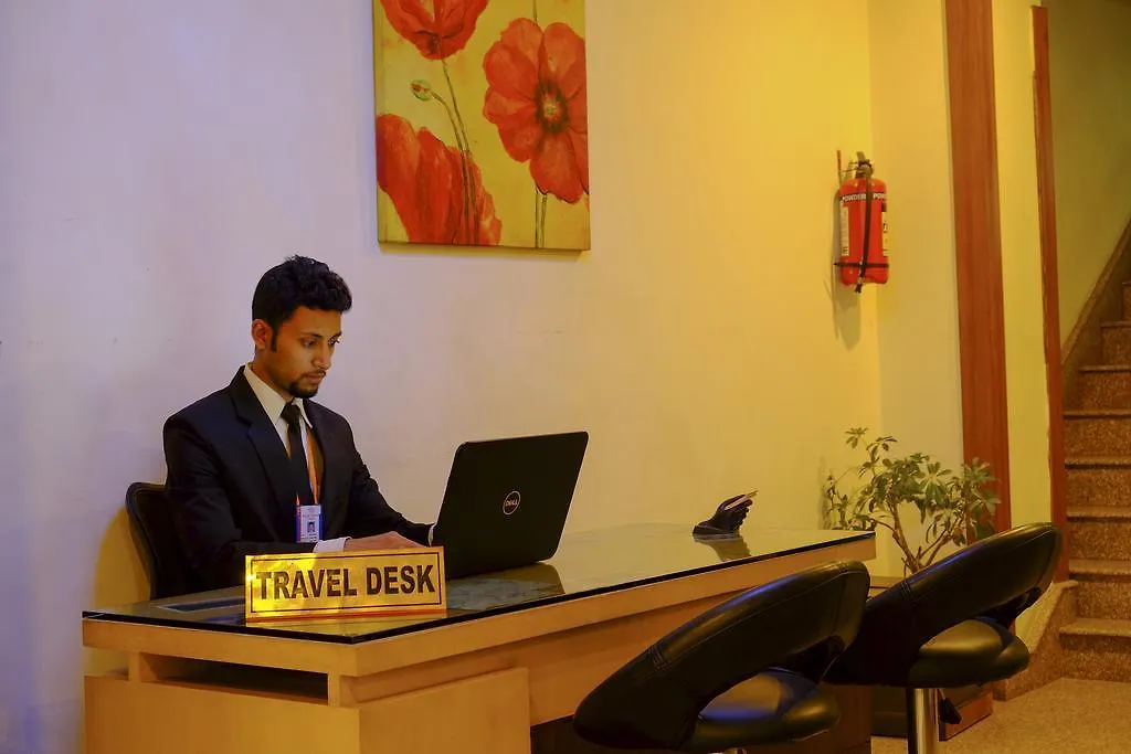 Hotel Regal Airport Kathmandu 3*,